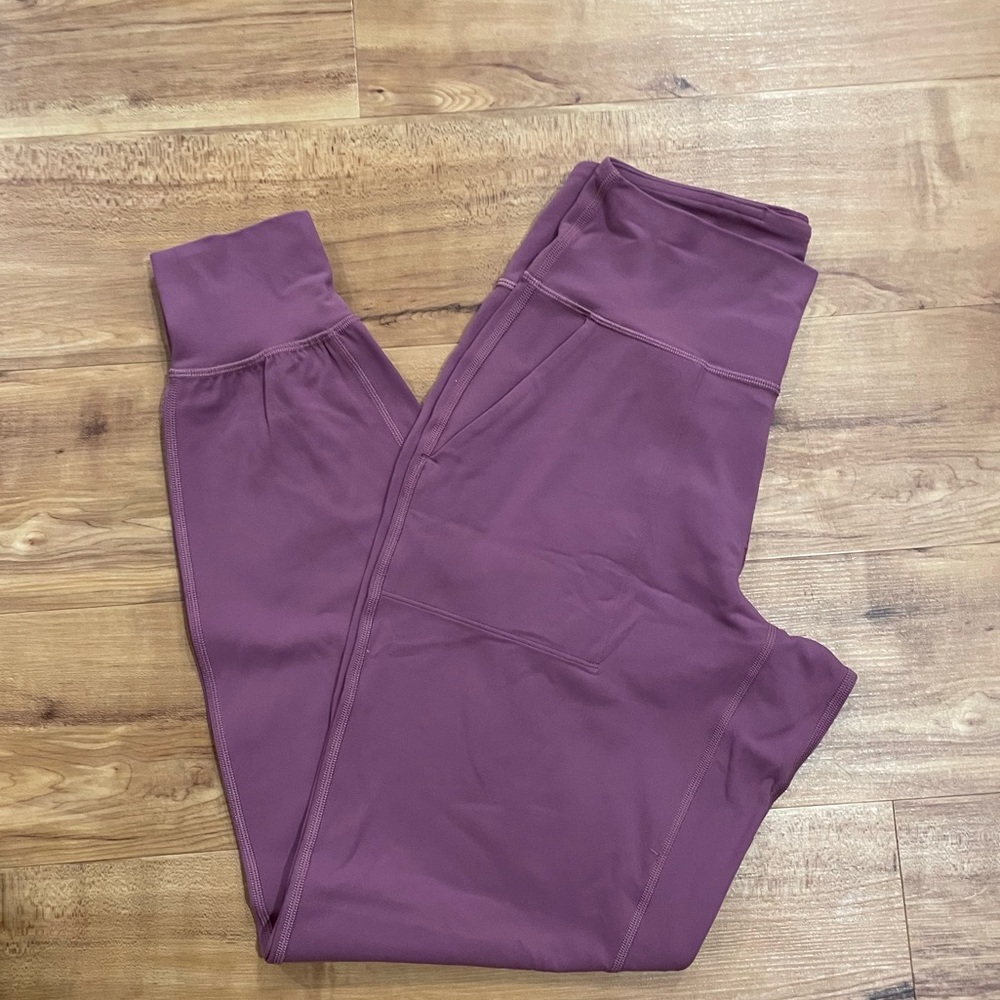 Lululemon Joggers - Size 6